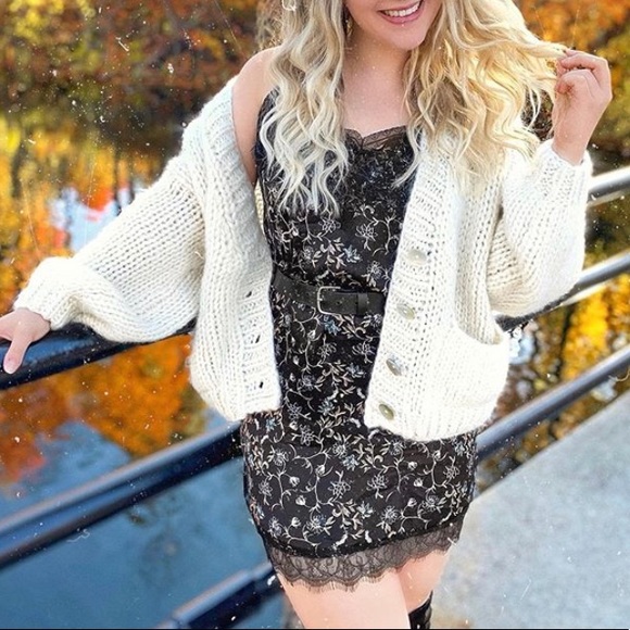 Chunky Knit Cardigan - Picture 1 of 3